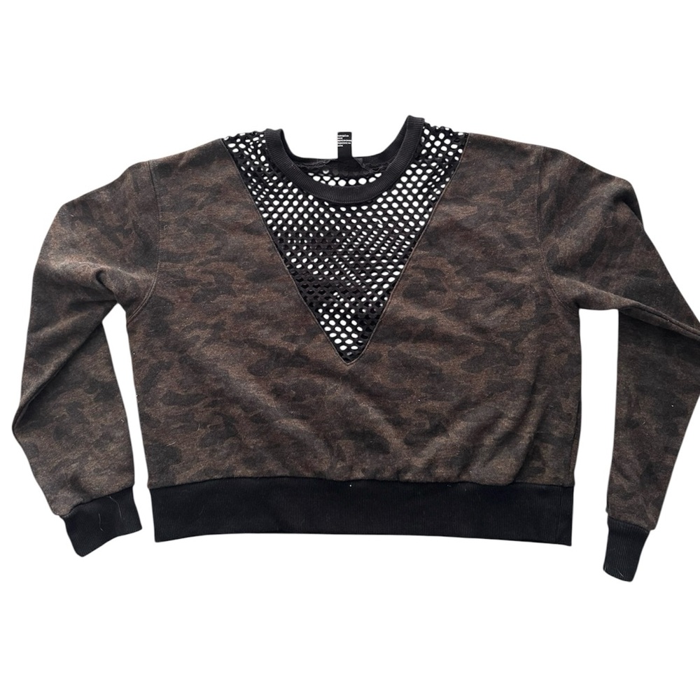 Forever 21 Camo Mesh V-Neck Crop Sweater | Long Sleeve Army Print Sweater